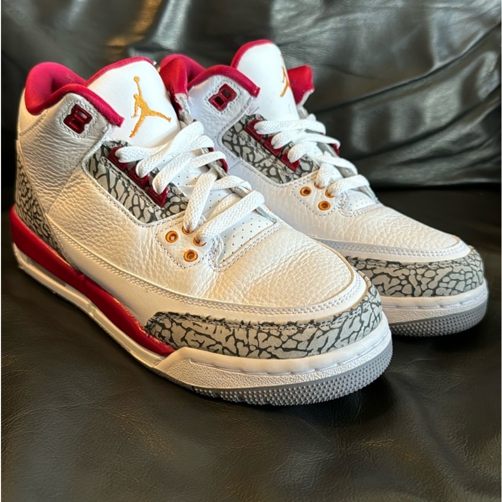 -Jordan retro 3 “Cardinal Red”